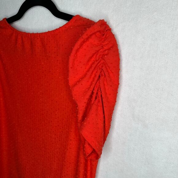 W5 Textured Puff Sleeve Top – Size L - Picture 5 of 7